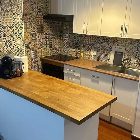 Center Of Cristianos Апартаменты Лос Кристианос