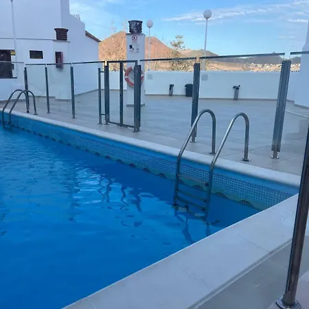 Center Of Cristianos Апартаменты Лос Кристианос