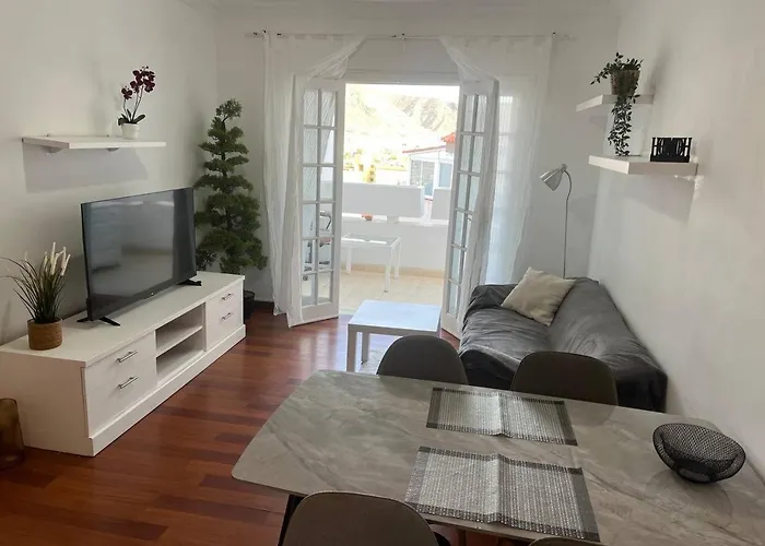 Center Of Cristianos *